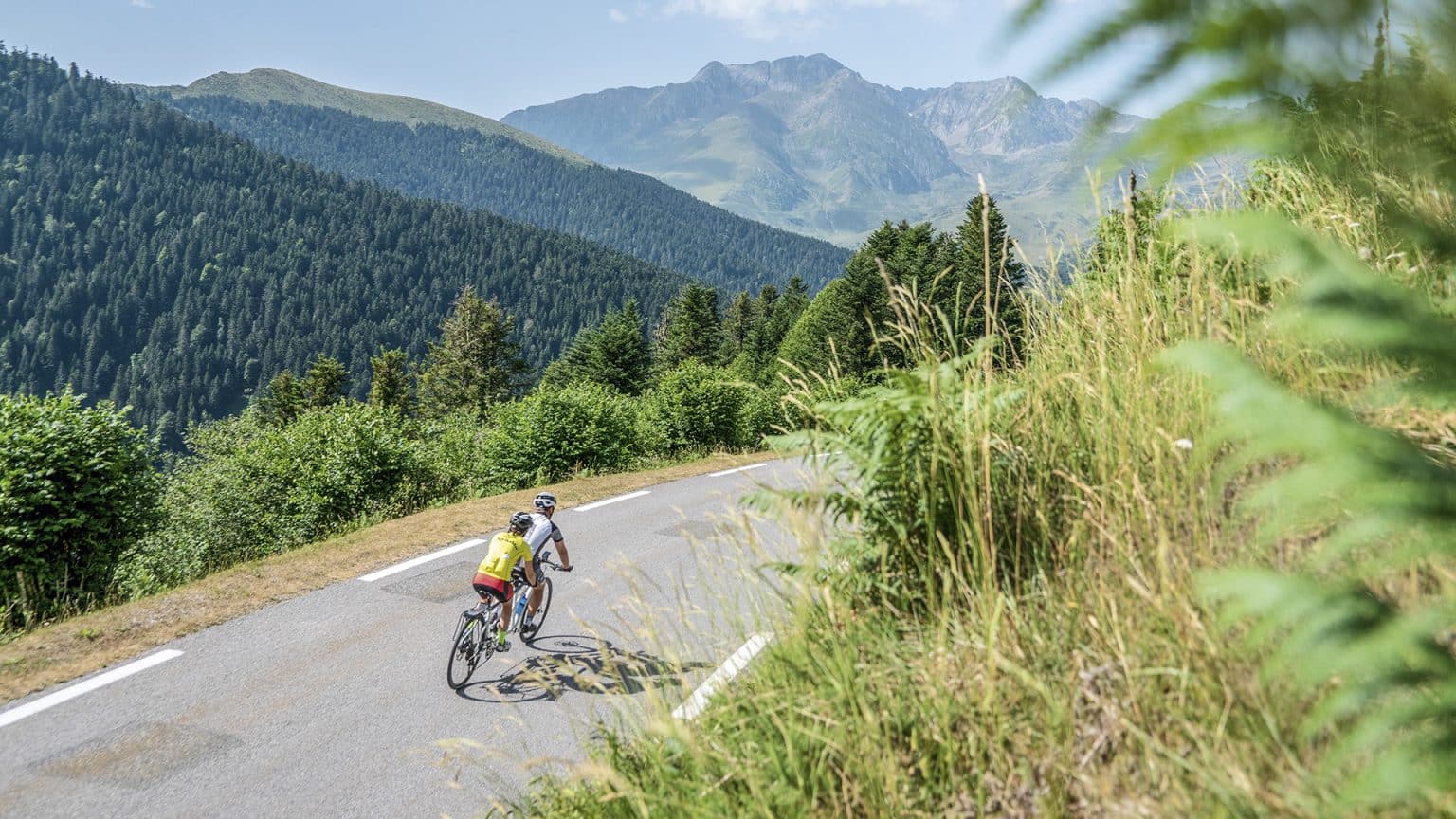 La route des cols ~ Les Pyrénées à Vélo